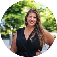 Hannah Logan, contributor at Money.ca.ca